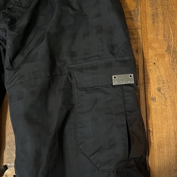 OAKLEY black snowboard pants - Picture 5 of 11